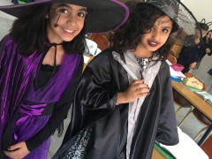  Costume Day