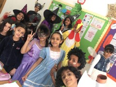  Costume Day